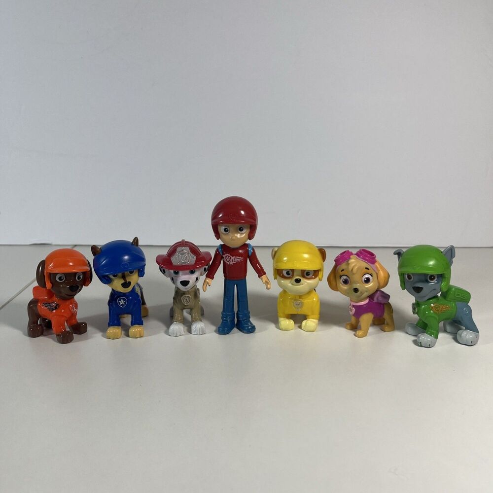 Paw Patrol Action Toys Figures Lot of 7